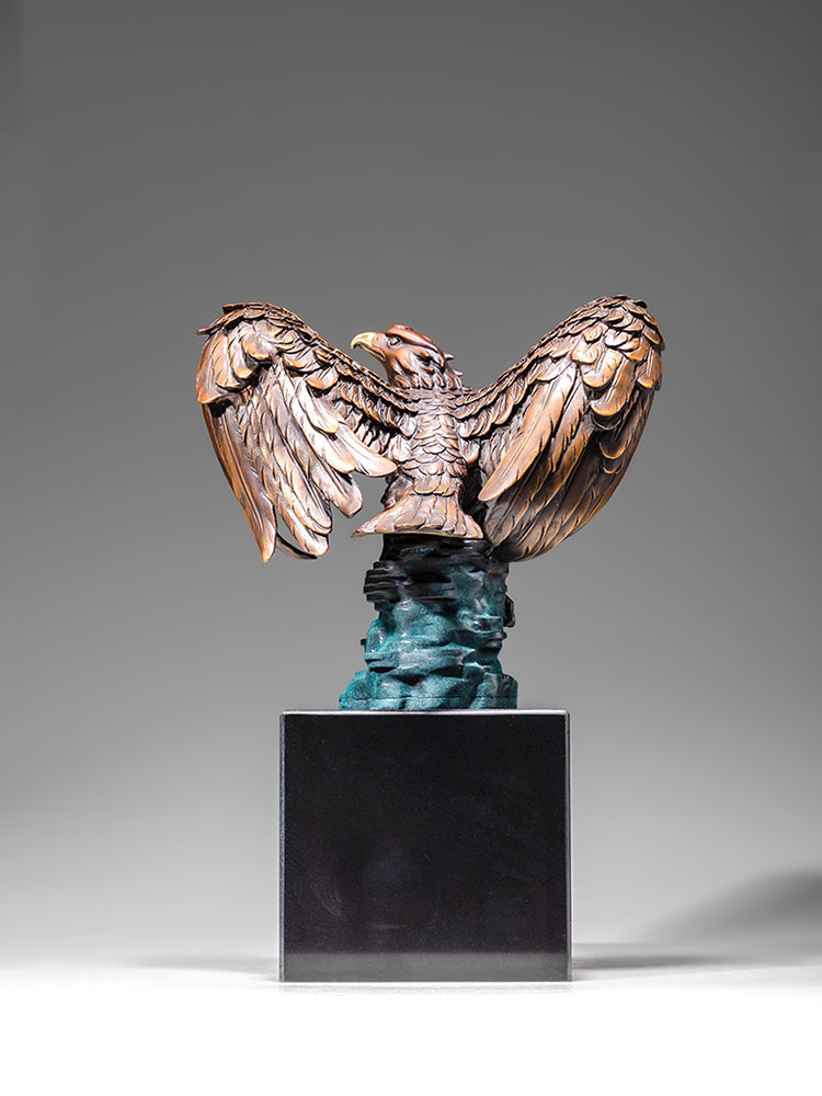The Eagle with Great Ambition - Best Metalcraft